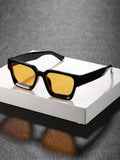 Klassische quadratische Sonnenbrille