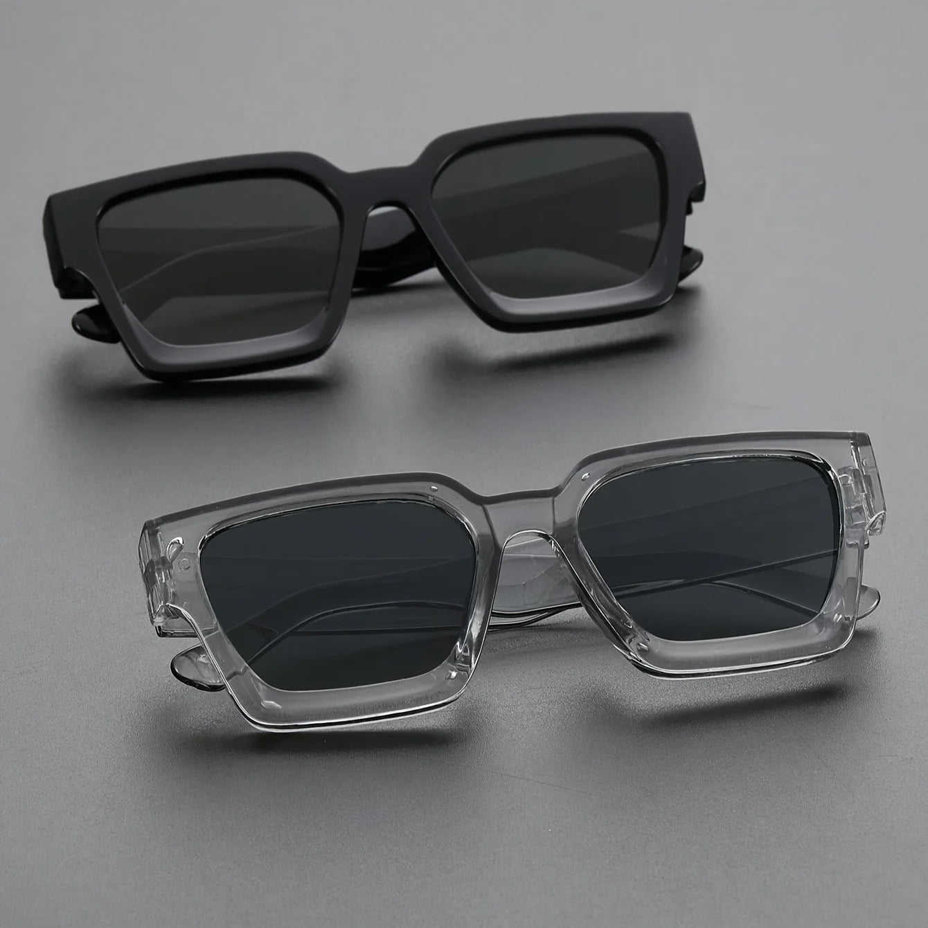 Klassische quadratische Sonnenbrille