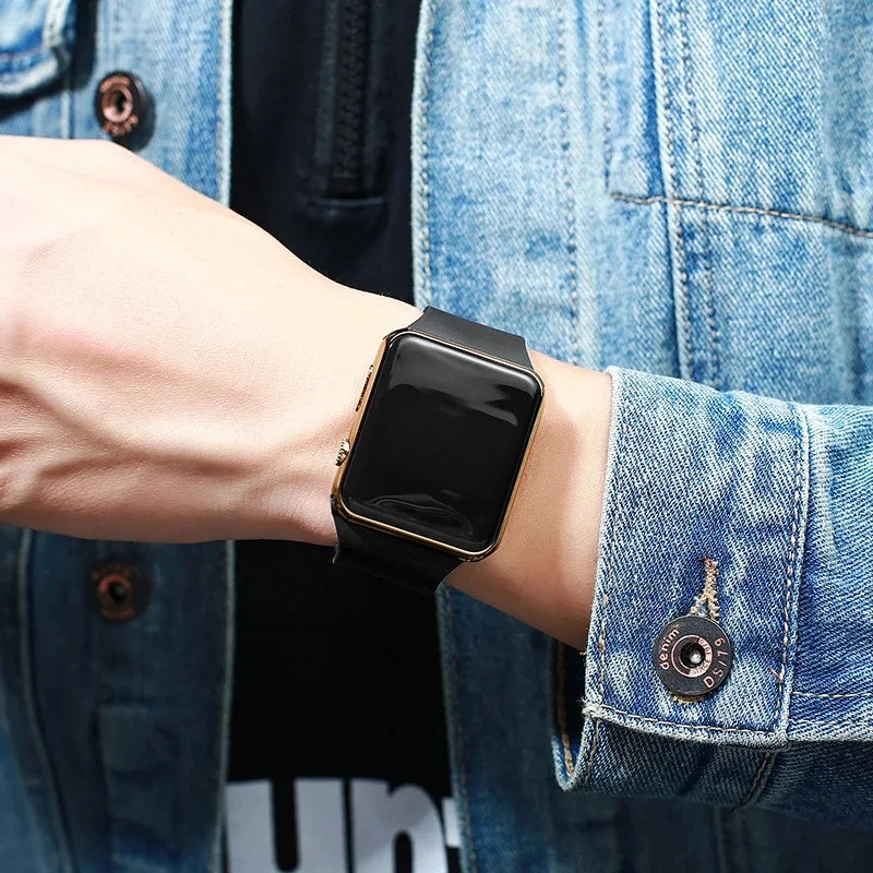 Einfache Digitale Uhr