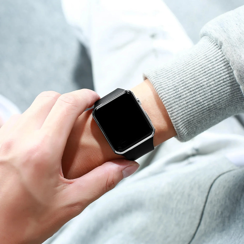 Einfache Digitale Uhr